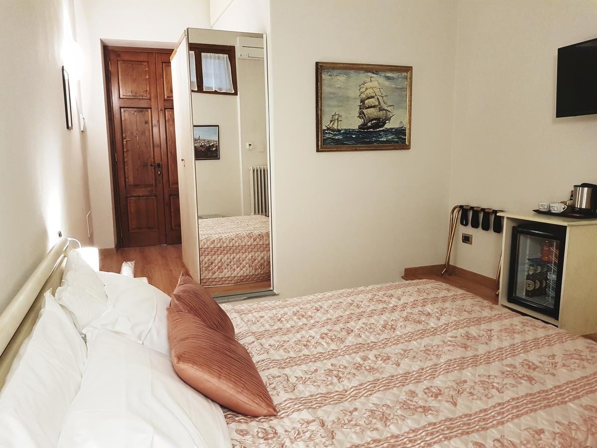 Lady Luna B&B Флоренція Екстер'єр фото